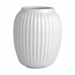 Køb Hammershøi Vase  fra Kähler H 21 cm - Porcelæn - Hvid | Imerco