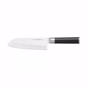 Køb Sensei Santokukniv fra Fiskars L 16,5 cm - Rustfrit stål m. særlig hård hærdning | Imerco