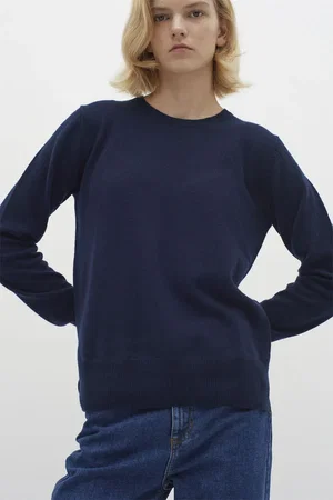 LukkaIW Crew-neck Pullover Premium - 100% Cashmere LukkaIW Crew-neck Pullover Premium - 100% Cashmere